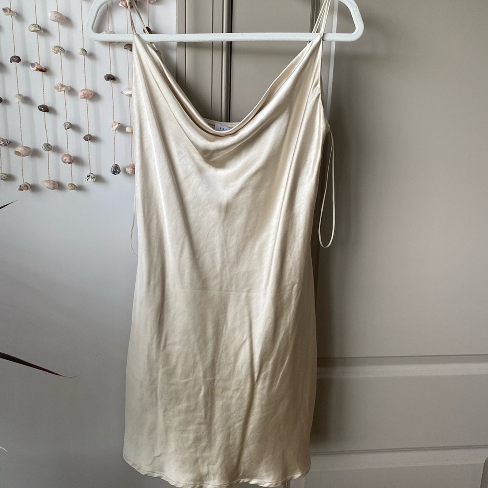 ENDLESS ROSE IVORY SATIN SLIP DRESS - Picture 7 of 8